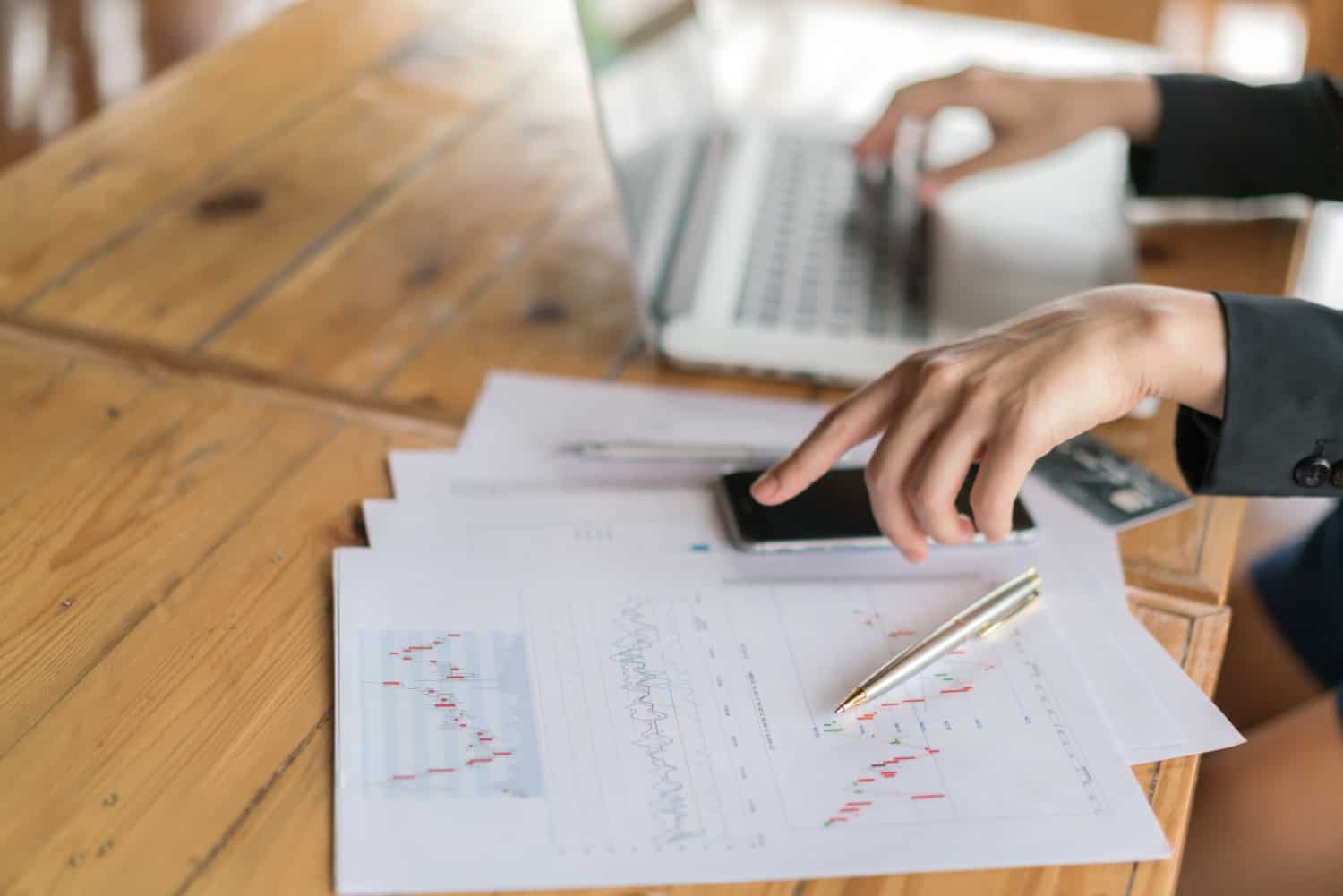 How to Read a Cash Flow Statement Like a Founder